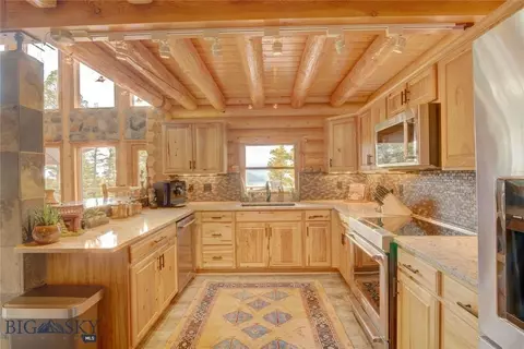 Kitchen - 100 Peacemaker Rd, Bozeman, MT 59715 photo 6 of 6