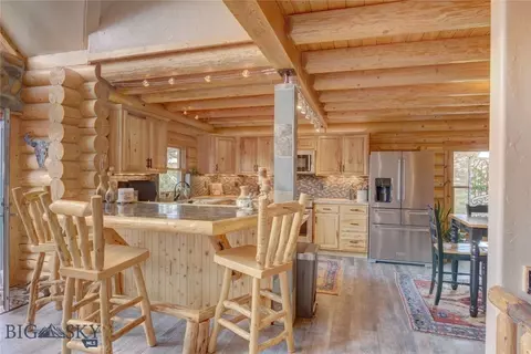 Kitchen - 100 Peacemaker Rd, Bozeman, MT 59715 photo 2 of 6