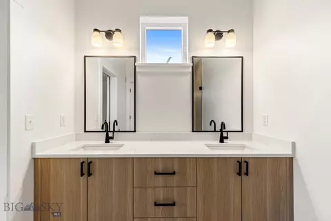 Bath - 383 Cloudfield Cir, Bozeman, MT 59718 photo 1 of 5