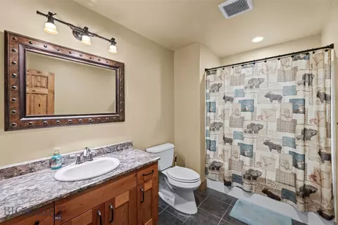 Bath - 7 Madison Dr, Ennis, MT 59729 photo 1 of 4