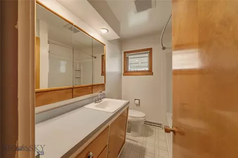 Bath - 505 3rd Ave E, Three Forks, MT 59752 photo 2 of 4