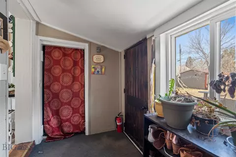 Entry Way - Undisclosed, Townsend, MT 59644 photo 2 of 3