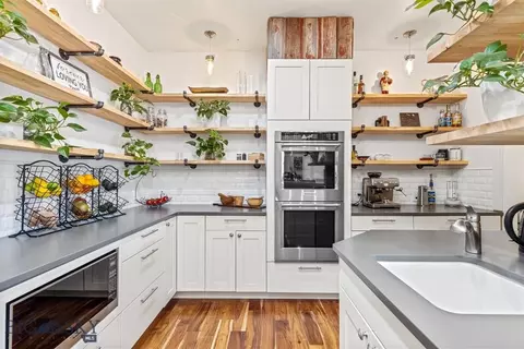 Kitchen - 31 Haystack Dr, Bozeman, MT 59718 photo 8 of 9