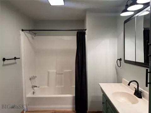 Bath - 503 Stephens Hill Rd, Reed Point, MT 59069 photo 2 of 2