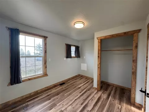 Bedroom - 503 Stephens Hill Rd, Reed Point, MT 59069 photo 4 of 5