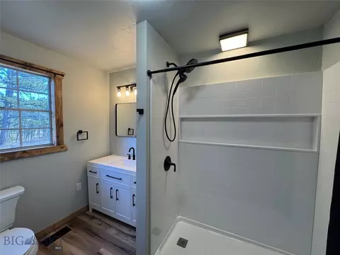 Bath - 503 Stephens Hill Rd, Reed Point, MT 59069 photo 1 of 2