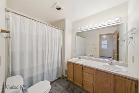 Bath - 2401 Daws Dr #ABCD, Bozeman, MT 59718 photo 3 of 3