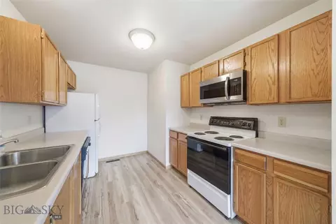 Kitchen - 2401 Daws Dr #ABCD, Bozeman, MT 59718 photo 4 of 4