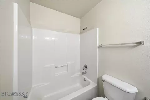 Bath - 2401 Daws Dr #ABCD, Bozeman, MT 59718 photo 2 of 3