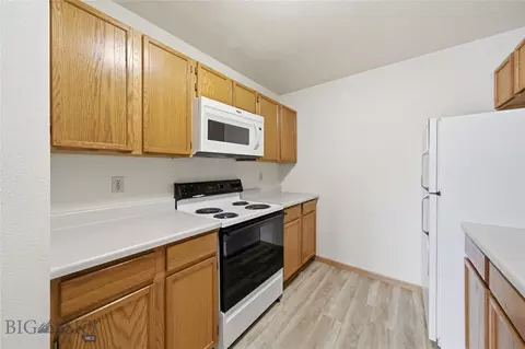 Kitchen - 2401 Daws Dr #ABCD, Bozeman, MT 59718 photo 2 of 4