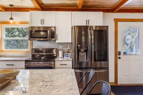 Kitchen - 67658 Mt-43 Hwy, Wise River, MT 59762 photo 7 of 8