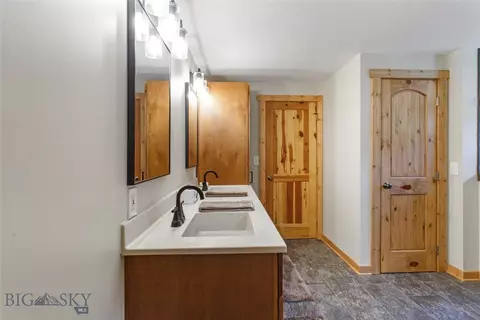 Bath - 67658 Mt-43 Hwy, Wise River, MT 59762 photo 2 of 7