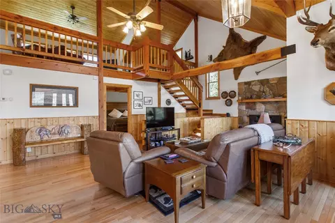 Living - 67658 Mt-43 Hwy, Wise River, MT 59762 photo 1 of 6