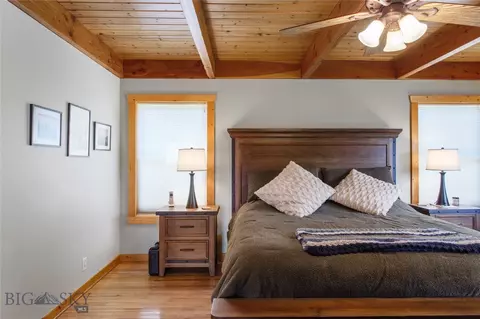 Bedroom - 67658 Mt-43 Hwy, Wise River, MT 59762 photo 2 of 9