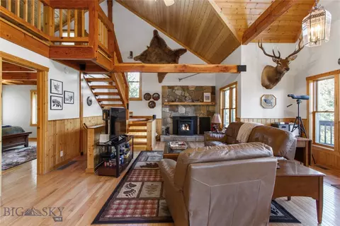 Living - 67658 Mt-43 Hwy, Wise River, MT 59762 photo 2 of 6