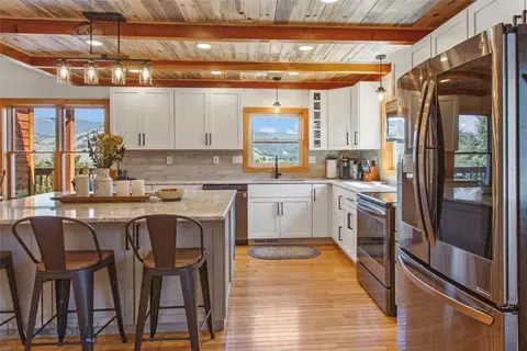 Kitchen - 67658 Mt-43 Hwy, Wise River, MT 59762 photo 4 of 8
