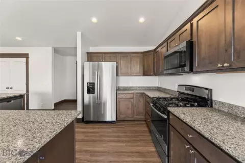 Kitchen - 2019 Waterfall Trl, Belgrade, MT 59714 photo 2 of 2