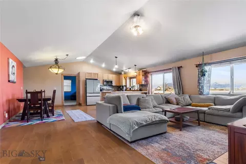 422 E River Rock Rd, Belgrade, MT 59714 photo 10