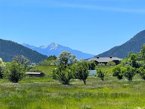 9 21 Rogers Ln, Livingston, MT 59047