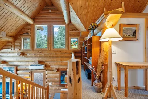 Entry Way - 488 536 Grumpy Dog Rd, Libby, MT 59923 photo 3 of 3