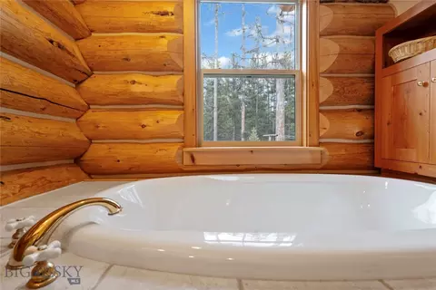 Bath - 488 536 Grumpy Dog Rd, Libby, MT 59923 photo 5 of 7