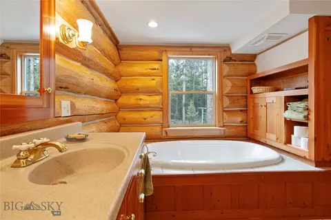 Bath - 488 536 Grumpy Dog Rd, Libby, MT 59923 photo 3 of 7