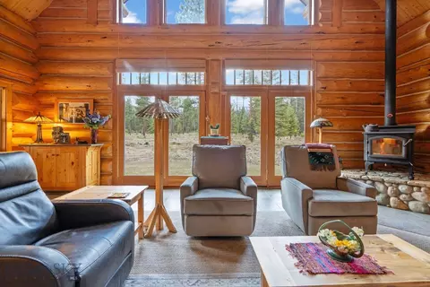 Living - 488 536 Grumpy Dog Rd, Libby, MT 59923 photo 2 of 5