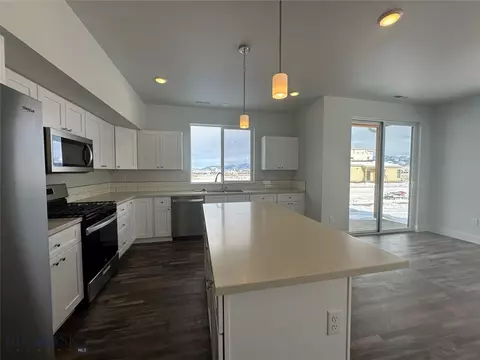122 N Eldorado Ave, Bozeman, MT 59718 photo 3