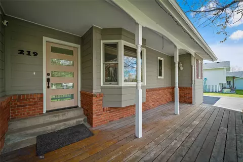 Exterior - 219 Coulee Dr, Bozeman, MT 59718 photo 9 of 10