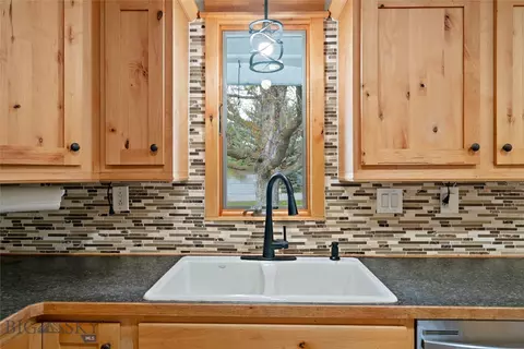 Kitchen - 219 Coulee Dr, Bozeman, MT 59718 photo 4 of 5