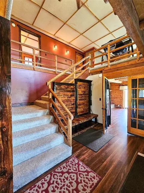 Entry Way - 84 Hwy 191, Big Timber, MT 59011 photo 2 of 8