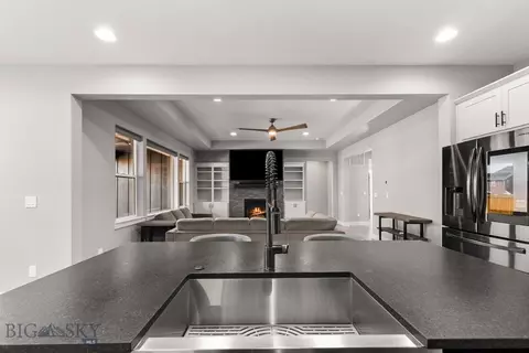 Kitchen - 1501 Deadwood, Belgrade, MT 59714 photo 9 of 10