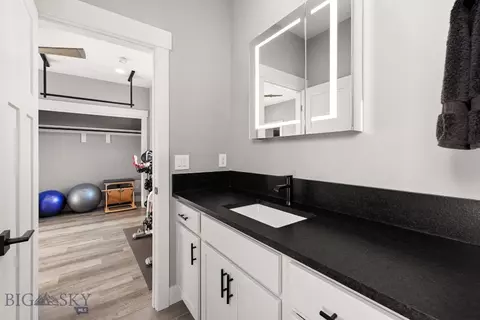 Bath - 1501 Deadwood, Belgrade, MT 59714 photo 15 of 15