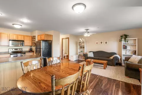 1008 Cruiser Ln #C, Belgrade, MT 59714