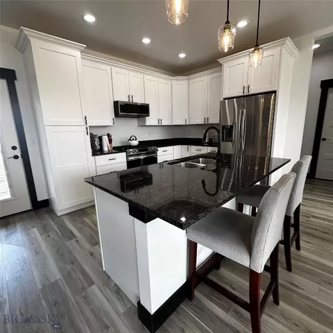 Kitchen - 30 Blue Stem Way, Three Forks, MT 59752 photo 2 of 4