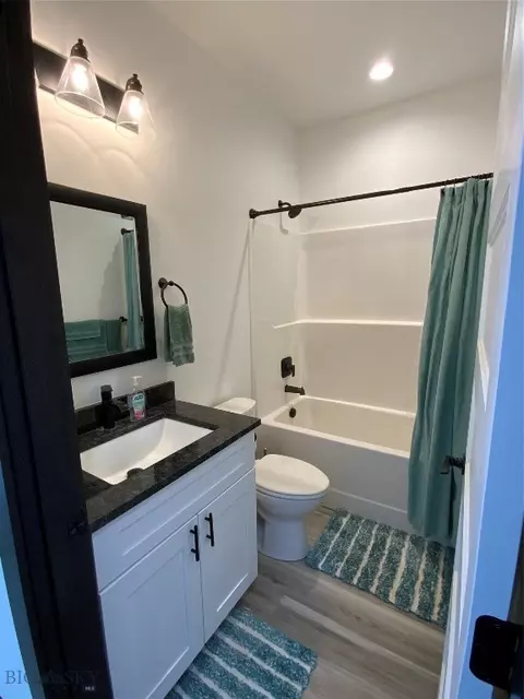 Bath - 30 Blue Stem Way, Three Forks, MT 59752 photo 4 of 4