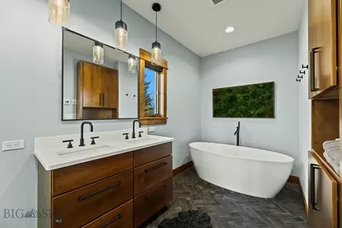 Bath - 69 Upper Rainbow, Bozeman, MT 59718 photo 3 of 6