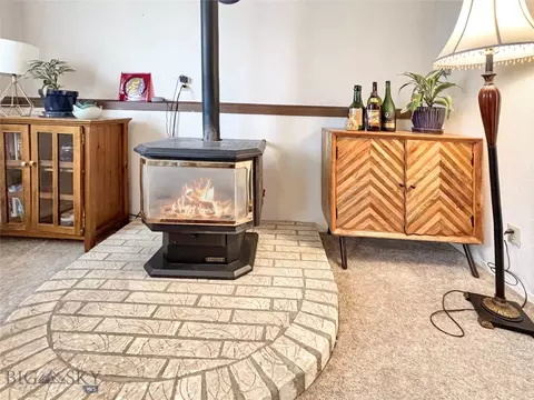 Living - 108 Cloudrest, Dillon, MT 59725 photo 4 of 4