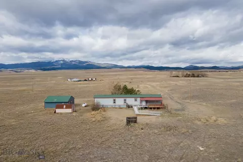 1406 Jack Rabbit Ln, Whitehall, MT 59759