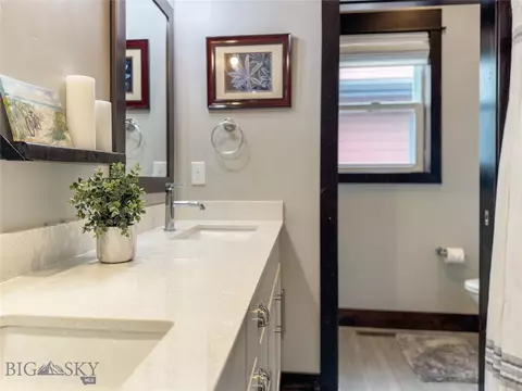 Bath - 4117 Moonstone Dr, Bozeman, MT 59718 photo 2 of 3