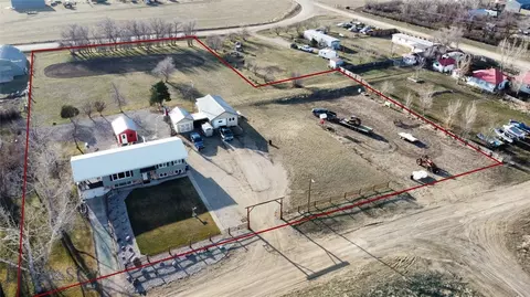 View/Area - 112 6th Ave N, Winifred, MT 59489 photo 1 of 3