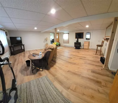 Living - 112 6th Ave N, Winifred, MT 59489 photo 2 of 2