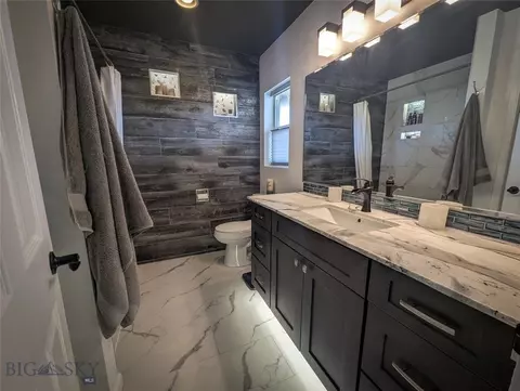 Bath - 306 E Granite Ave, Bozeman, MT 59718 photo 2 of 6