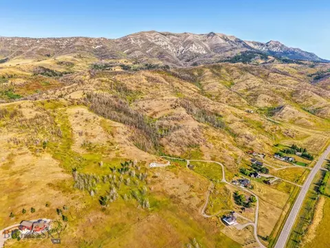 111 Bridger Spring Trl, Bozeman, MT 59715