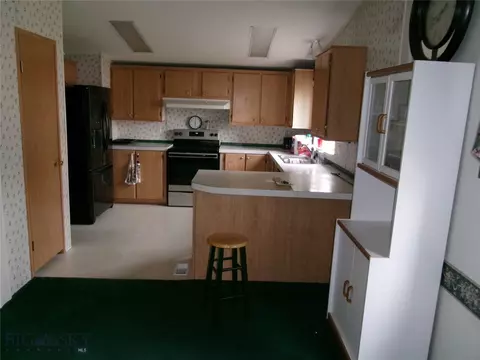 Kitchen - 514 N Harrison St, Lima, MT 59739 photo 2 of 2