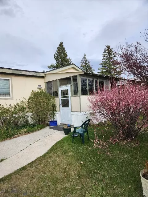 Exterior - 514 N Harrison St, Lima, MT 59739 photo 2 of 11