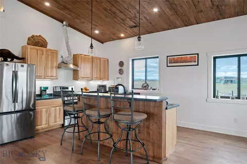 Kitchen - 23 Windflower, Three Forks, MT 59752 photo 2 of 6