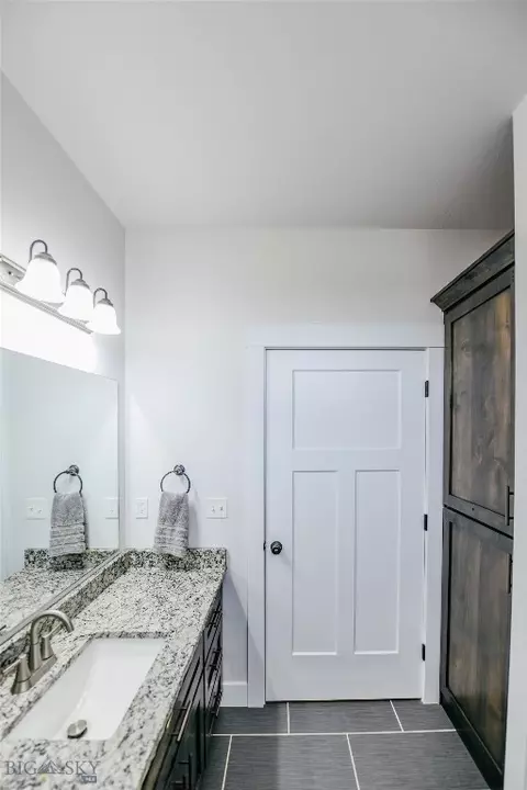Bath - 325 Silverwood, Dillon, MT 59725 photo 5 of 5