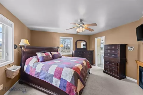 Bedroom - 605 E Cameron Brg, Bozeman, MT 59718 photo 1 of 3