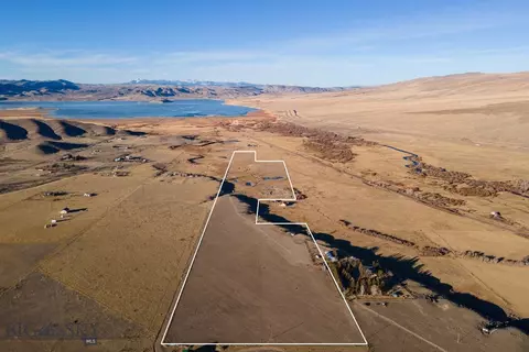 420 Jensen Ln, Dillon, MT 59724